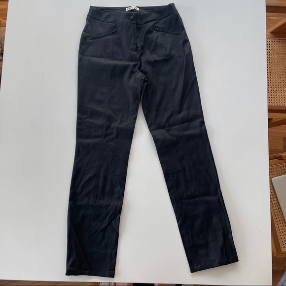Black Trousers
Size US4
l - Picture 1 of 6